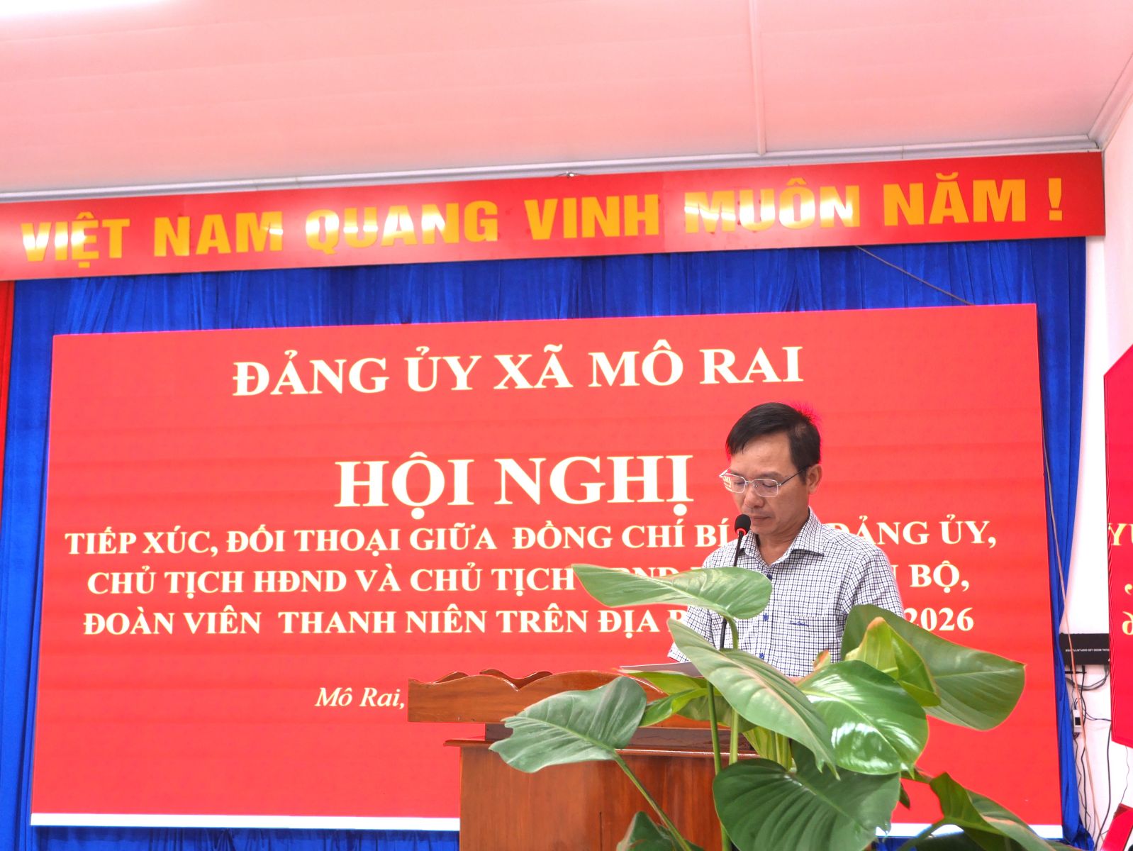 MÔ RAI TỔ CHỨC HỘI NGHỊ TIẾP XÚC, ĐỐI THOẠI GIỮA NGƯỜI ĐỨNG ĐẦU CẤP ỦY ...
